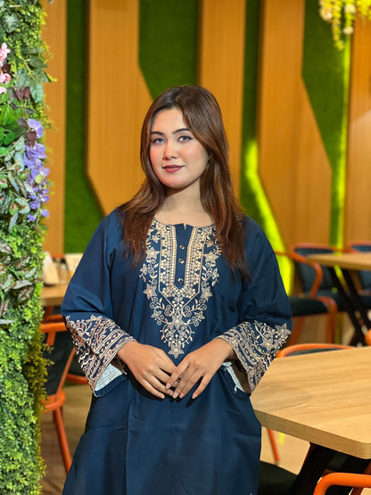 এমব্রয়ডারি রেডিমেড ২-পিস কম্বো